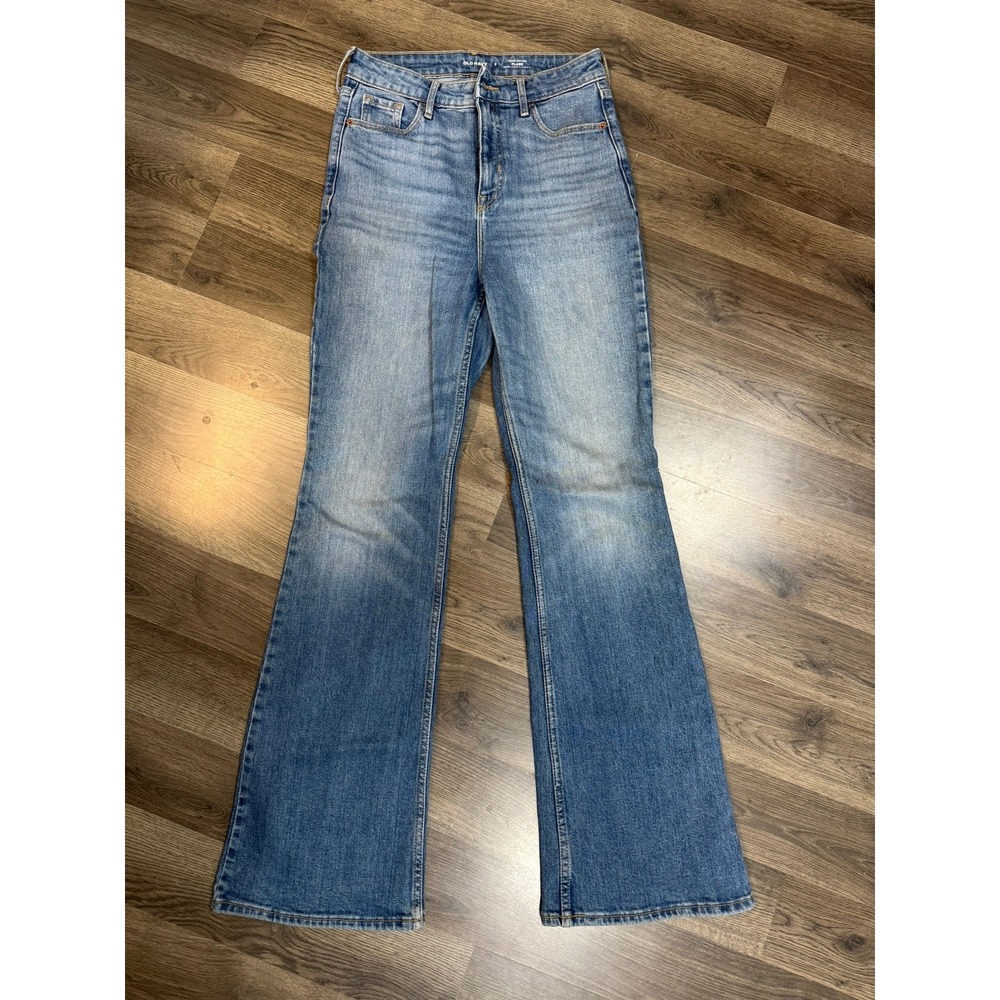 Old Navy Higher High-Rise Flare Jeans Medium Wash Blue Secret-Smooth Pockets